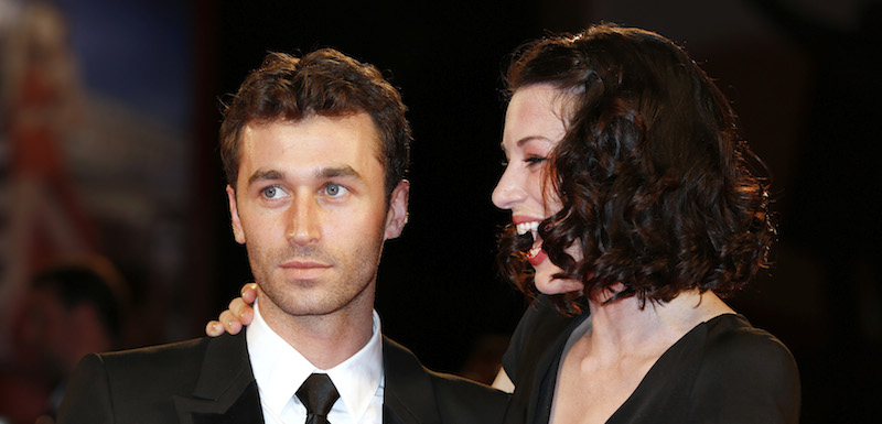 James Deen con la ex compagna Stoya alla presentazione di un film, il 30 agosto 2013.
(Dave Bedrosian/Geisler-Fotopress/picture-alliance/dpa/AP Images)