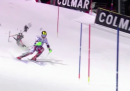 Il video del drone che si schianta a terra durante la gara di sci