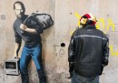 Il nuovo murale di Banksy, a Calais