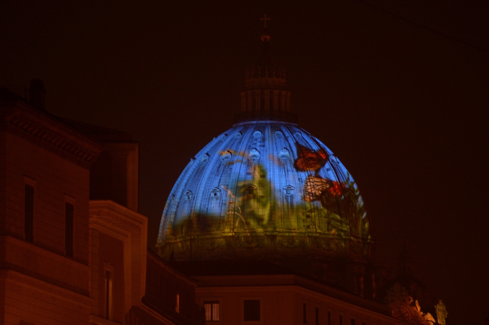 Fiat lux да будет свет