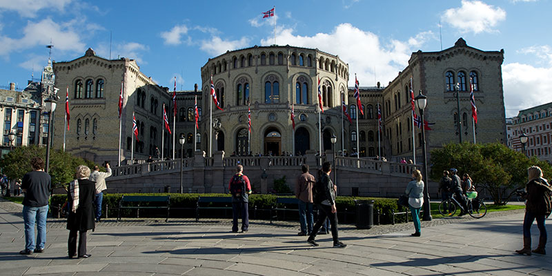 Il parlamento norvegese, a Oslo, nel 2012 (Ragnar Singsaas/Getty Images)