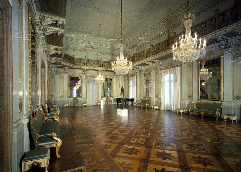 Salone del Teatro La Fenice di Venezia. Il teatro, inaugurato nel 1792, Ë stato ...