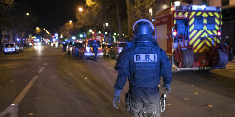 La polizia francese poteva fare di meglio, durante gli attentati di Parigi?