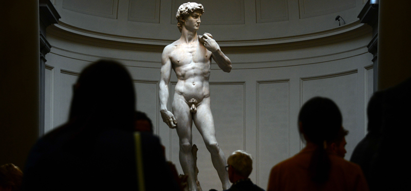 Il David di Michelangelo alla Galleria dell'Accademia di Firenze. (GABRIEL BOUYS/AFP/Getty Images)