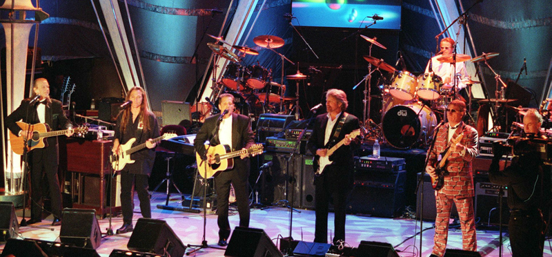 Gli Eagles in concerto a New York nel 2007. (TIMOTHY A. CLARY/AFP/Getty Images)