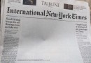 Com'è la prima pagina del NYT in Pakistan, per via di un bacio gay in Cina