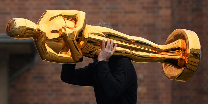 Una statuetta Oscar gigante.
(RALF HIRSCHBERGER/AFP/Getty Images)