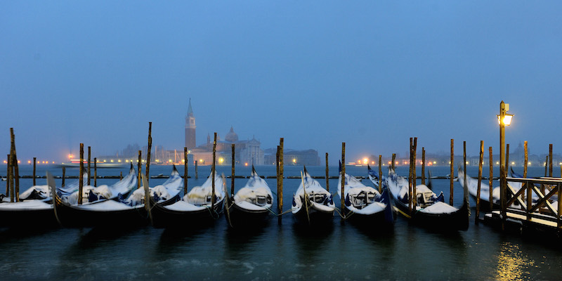 La laguna di Venezia, 19 dicembre 2009. 
(AP Photo/Luigi Costantini)