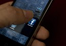 I nuovi problemi di Facebook con la privacy degli utenti in Francia