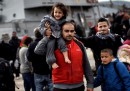 Le foto dei migranti a Mitilene