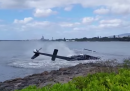 Il video dell'elicottero precipitato in mare alle Hawaii