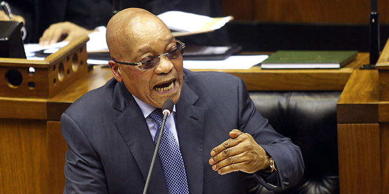 Jacob Zuma, nell'aula del parlamento, Città del Capo, 17 marzo 2016 (AP Photo/Schalk van Zuydam)