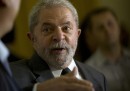 L'ex presidente brasiliano Luiz Lula è stato fermato dalla polizia