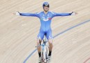 L'oro di Filippo Ganna ai Mondiali di ciclismo su pista, il primo per l'Italia dal 1997