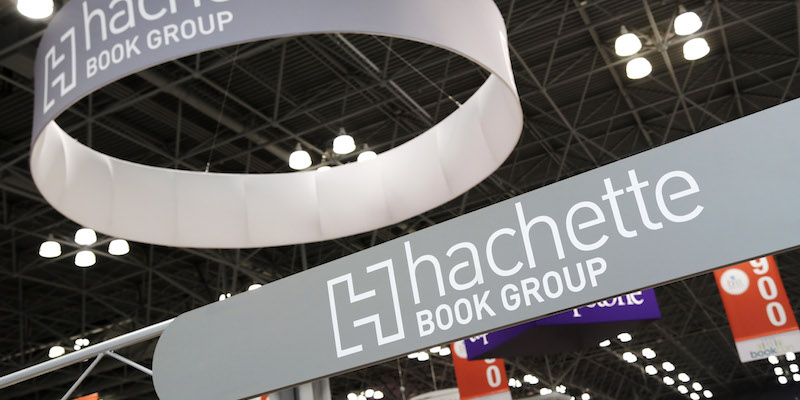 Lo stand di Hachette a BookExpo America, il 28 maggio 2015 a New York (AP Photo/Mark Lennihan)