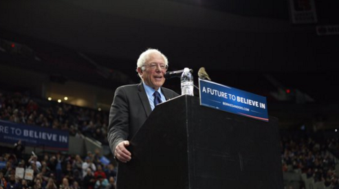 Bernie Sanders e il simbolismo di un uccellino