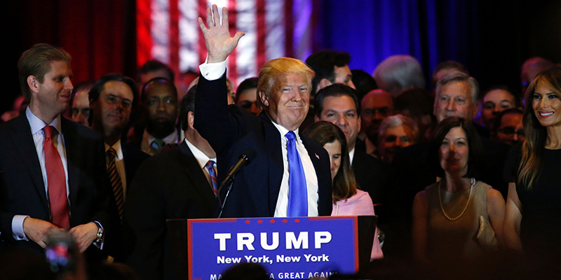 Donald Trump dopo le vittorie di stanotte. (KENA BETANCUR/AFP/Getty Images)