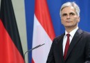 Il cancelliere austriaco si dimette