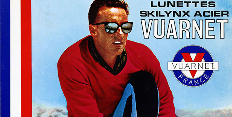 Una vecchia pubblicità degli occhiali Vuarnet in cui compare lo sciatore Jean Vuarnet.
