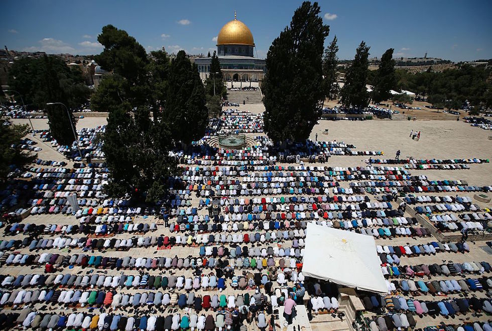 ISRAEL-PALESTINIAN-RELIGION-ISLAM-RAMADAN