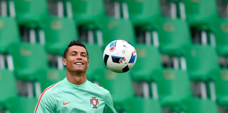 Cristiano Ronaldo (FRANCISCO LEONG/AFP/Getty Images)