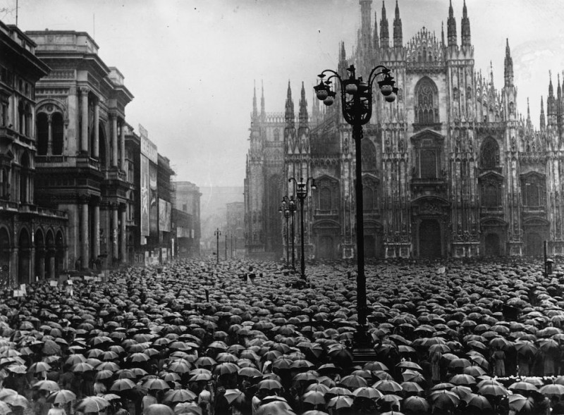 Photo Vintage Milan Piazza S. Agostino - Tirage Argentique Original Agence Farabola - Italie - Occasion