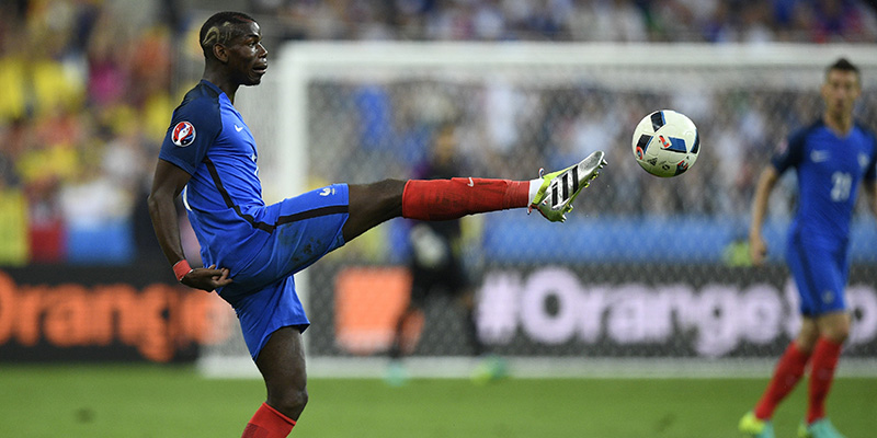 Paul Pogba, centrocampista della Francia (MARTIN BUREAU/AFP/Getty Images)