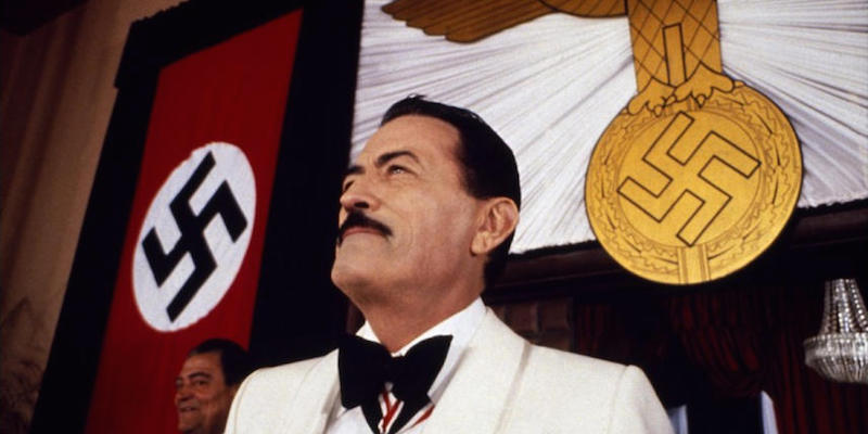 Gregory Peck nei panni del medico nazista Josef Mengele in I ragazzi venuti dal Brasile (1978) di Franklin J. Schaffner.
