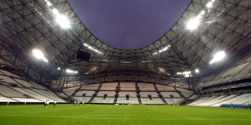 Lo stadio di Marsiglia (AP Photo/Claude Paris)