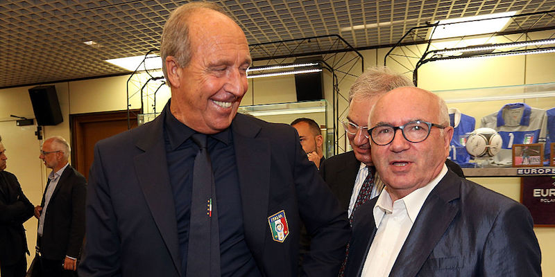 La presentazione del nuovo allenatore della nazionale italiana di calcio Giampiero Ventura, in diretta su YouTube (inizia alle 16)