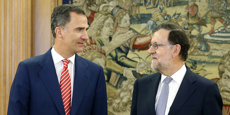 Il re di Spagna Filippo VI con Mariano Rajoy, 28 luglio 2016 (Angel Diaz/EFE Pool/Getty Images)