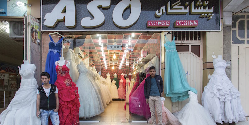 Un negozio di vestiti nel nord dell'Iraq
(Ton Koene/picture-alliance/dpa/AP Images)