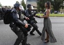 La storia della foto della manifestante a Baton Rouge