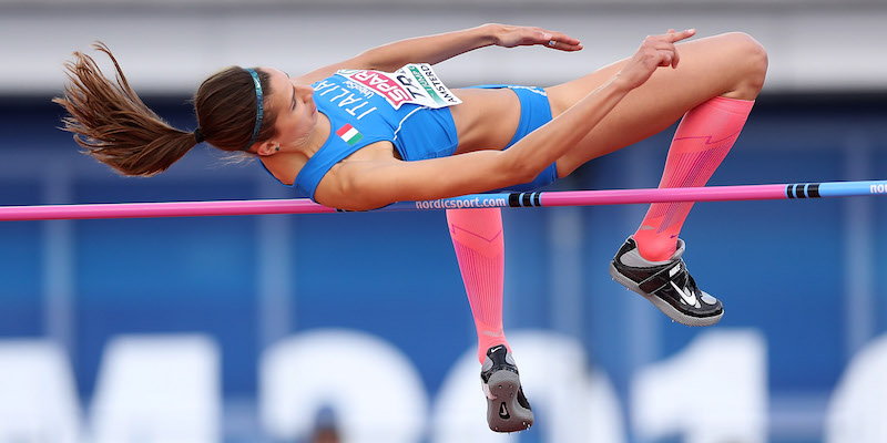 Alessia Trost durante le qualificazioni del salto in alto (Ian MacNicol/Getty Images)