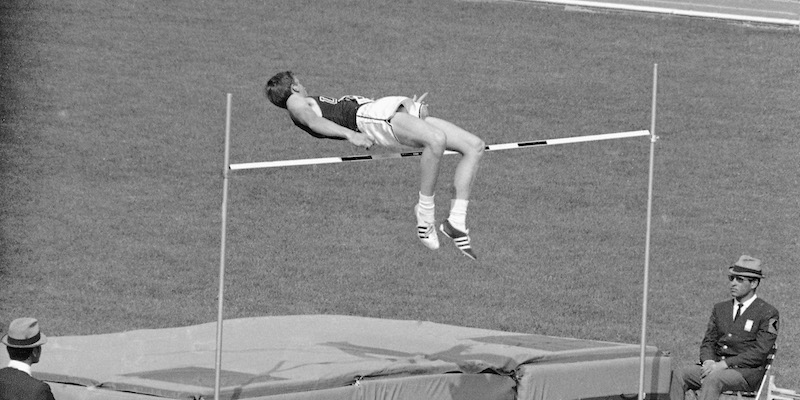 Dick Fosbury alle Olimpiadi di Città del Messico (AP Photo)
