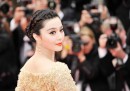 L'attrice cinese Fan Bingbing, scomparsa da mesi, è stata multata per evasione fiscale