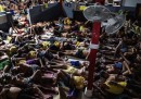 Foto tremende da un carcere affollato nelle Filippine