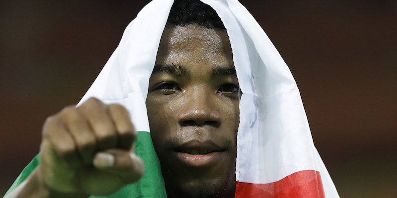 L'italiano Frank Chamizo Marquez festeggia il bronzo nella lotta libera 65 kg
(AP Photo/Markus Schreiber)