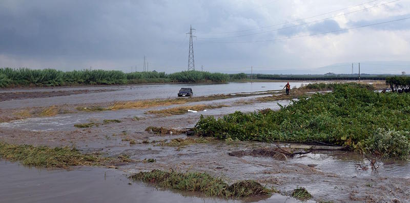 In Puglia a causa del maltempo sono state sospese tre linee ferroviarie, fra cui la Brindisi-Lecce