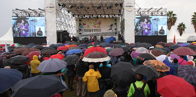 Il blog di Grillo non è meglio dei giornali