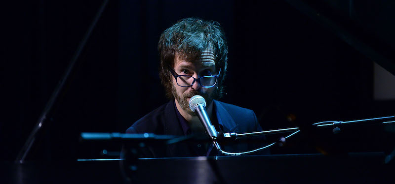 Ben Folds durante un concerto a Philadelphia, Pennsylvania, USA (Lisa Lake/Getty Images for NAMM)