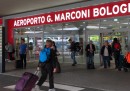 L'aeroporto di Bologna rimarrà chiuso alle operazioni di volo fino alle 18.30 di domenica