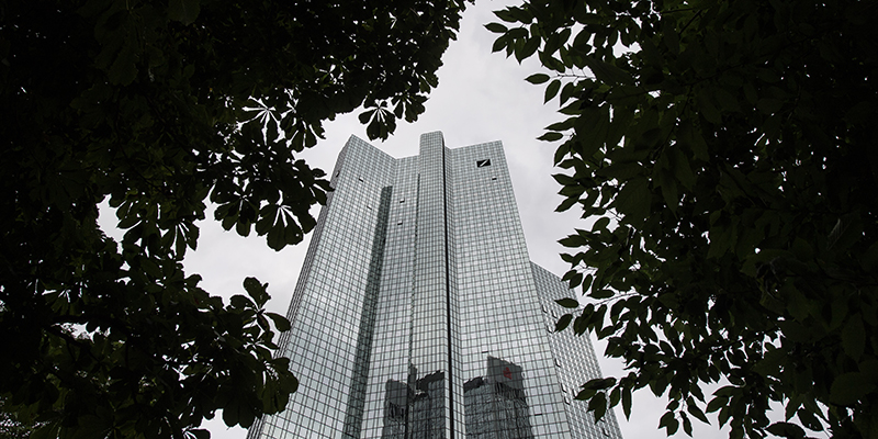 La sede centrale di Deutsche Bank a Francoforte, Germania (Boris Roessler/picture-alliance/dpa/AP Images)