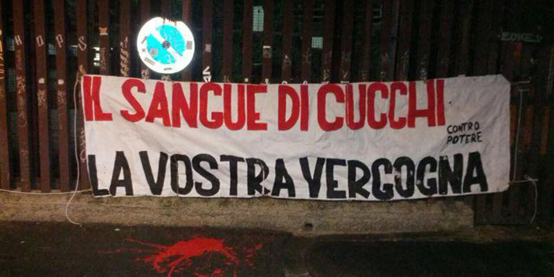 Uno striscione a sostegno di Stefano Cucchi, piazzale Clodio, Roma, 6 novembre 2014 (ANSA/UFFICIO STAMPA)