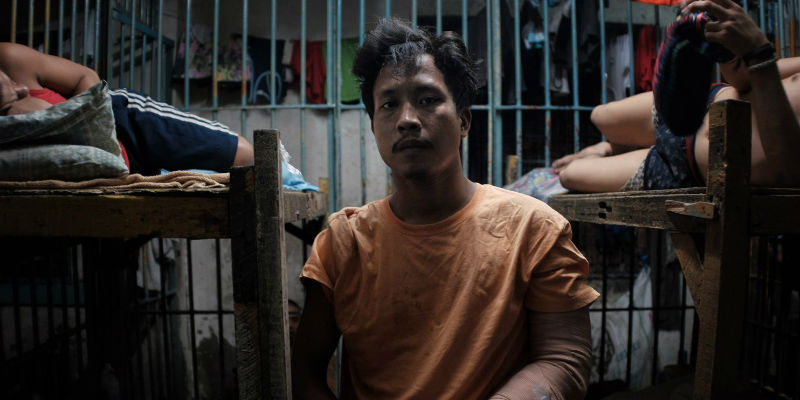 Francisco Santiago nella sua cella in una stazione di polizia di Manila, nelle Filippine (Jes Aznar/For The Washington Post)