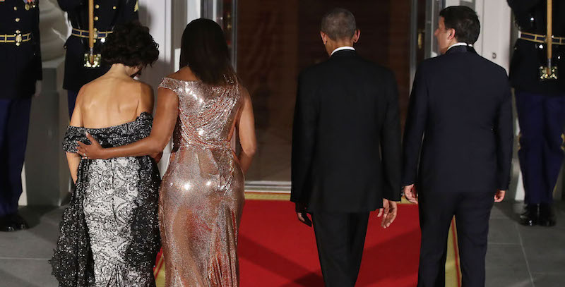 MIchelle Obama, Agnese Landini, Barack Obama e Matteo Renzi arrivano alla Casa Bianca per la cena di stato, 18 ottobre 2016
(Mark Wilson/Getty Images)
