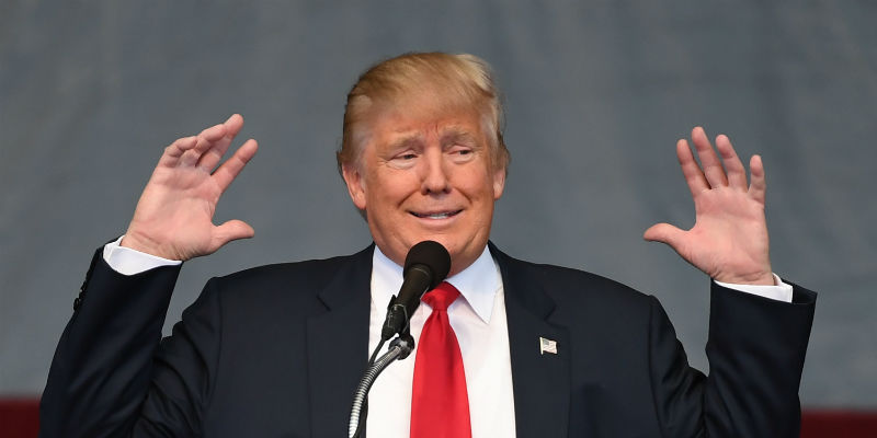 Il candidato alla presidenza degli Stati Uniti del Partito Repubblicano Donald Trump, durante un comizio a Henderson, in Nevada, il 5 ottobre 2016 (Ethan Miller/Getty Images)