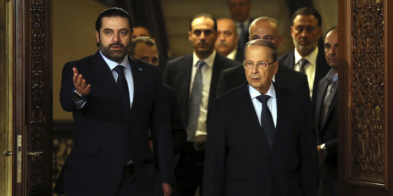 Saad Hariri, a sinistra, e Michel Aoun a Beirut, Libano (AP Photo/Hussein Malla)