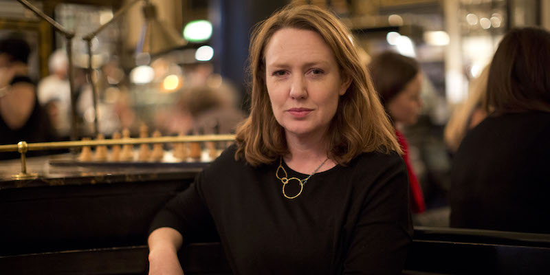 Paula Hawkins, autrice di "La ragazza del treno", il 19 febbraio 2015 (AP Photo/Matt Dunham)