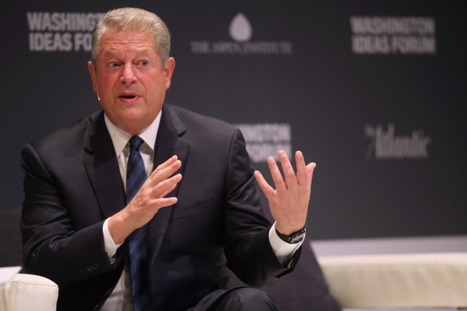 Al Gore And LinkedIn CEO Jeff Weiner Address Washington Ideas Forum
